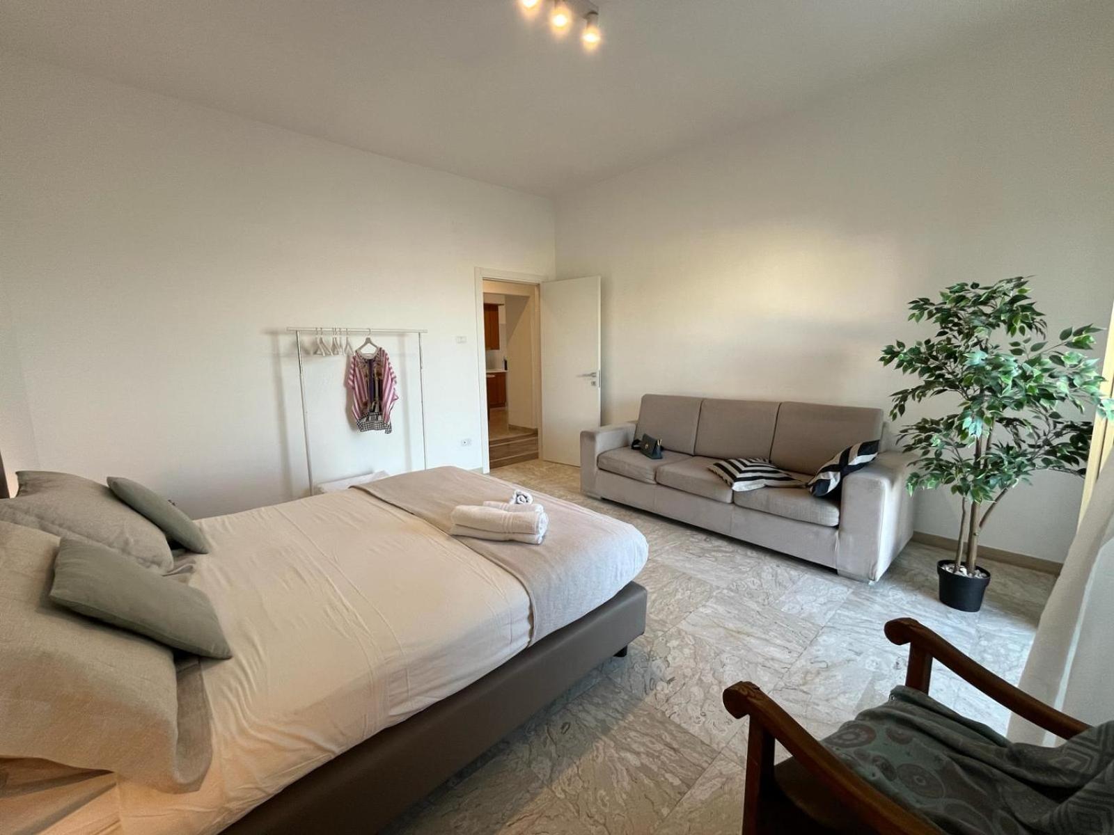 Casa Roberta With Balcony And Sea View Apartment Vieste Bagian luar foto